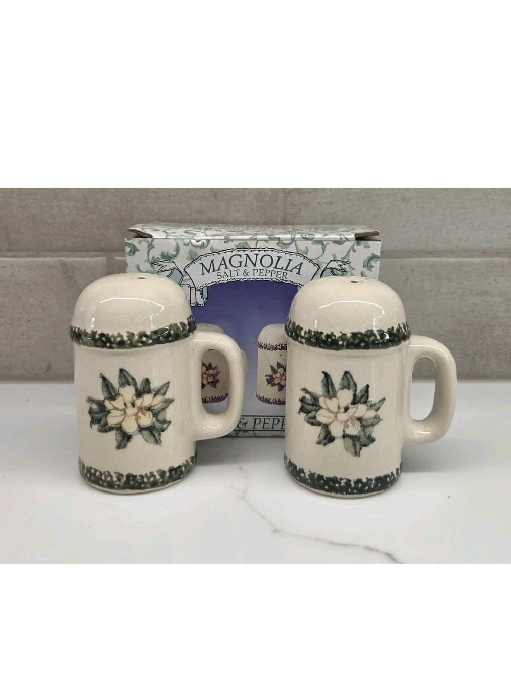 Magnolia Flower Pattern Salt & Pepper Spice Shakers Magic Creations 1989 in Box